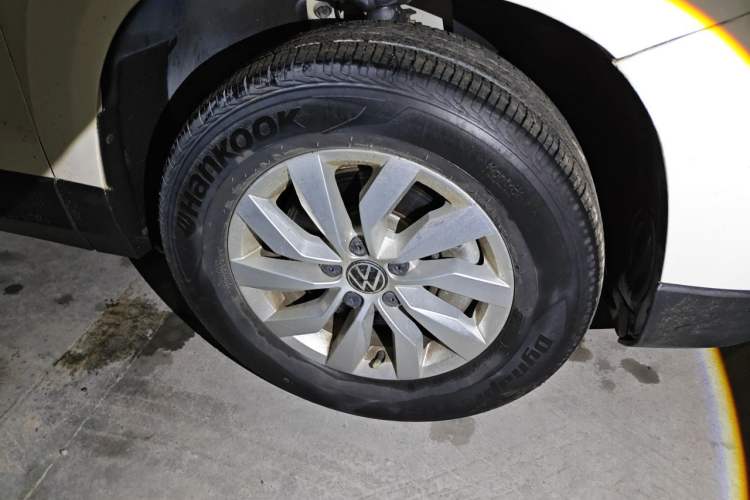 Used Volkswagen Tharu 2021 280TSI Two-Wheel Drive Trend Edition Exterior 1