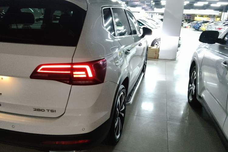 Used Volkswagen Tharu 2021 280TSI Two-Wheel-Drive Luxury Plus Edition Exterior 3