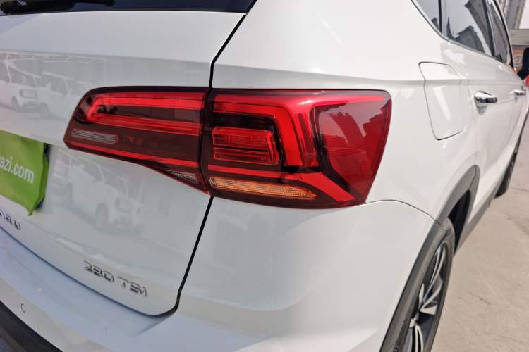 Used Volkswagen Tharu 2021 280TSI Two-Wheel-Drive Luxury Edition Exterior 3