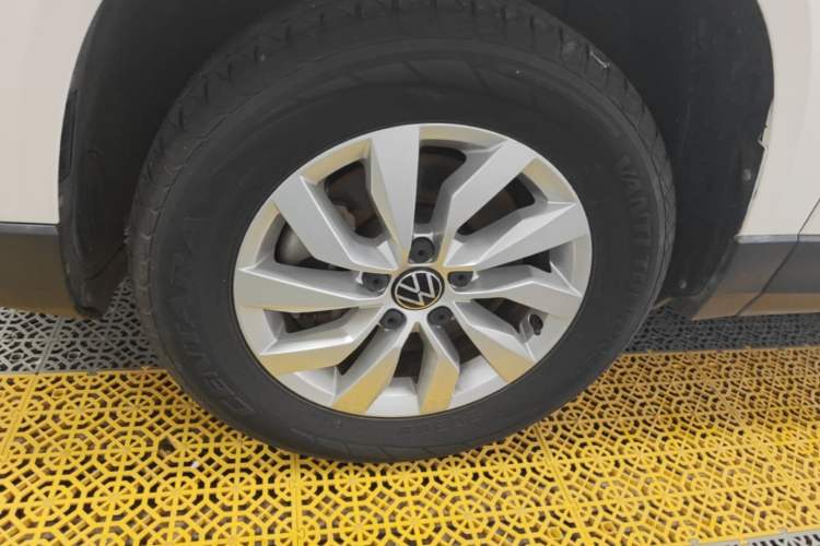 Used Volkswagen Tharu 2021 280TSI Two-Wheel Drive Trend Edition Exterior 4