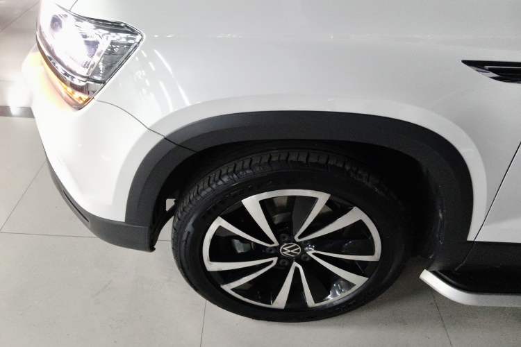 Used Volkswagen Tharu 2021 280TSI Two-Wheel-Drive Luxury Plus Edition Exterior 4