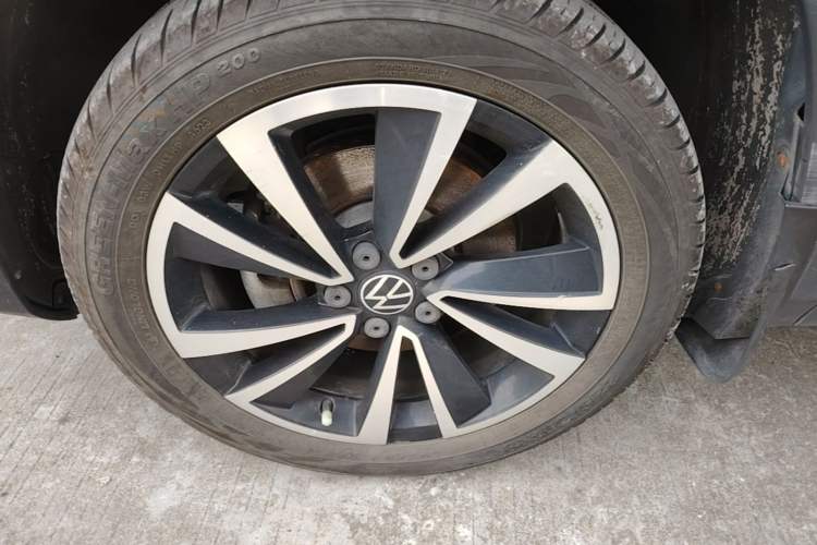 Used Volkswagen Tharu 2021 280TSI Two-Wheel-Drive Luxury Edition Exterior 4