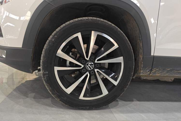 Used Volkswagen Tharu 2021 280TSI Two-Wheel-Drive Luxury Plus Edition Exterior 4