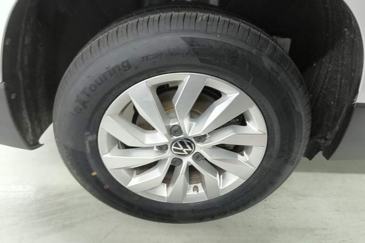 Used Volkswagen Tharu 2021 280TSI Two-Wheel Drive Trend Edition Exterior 5