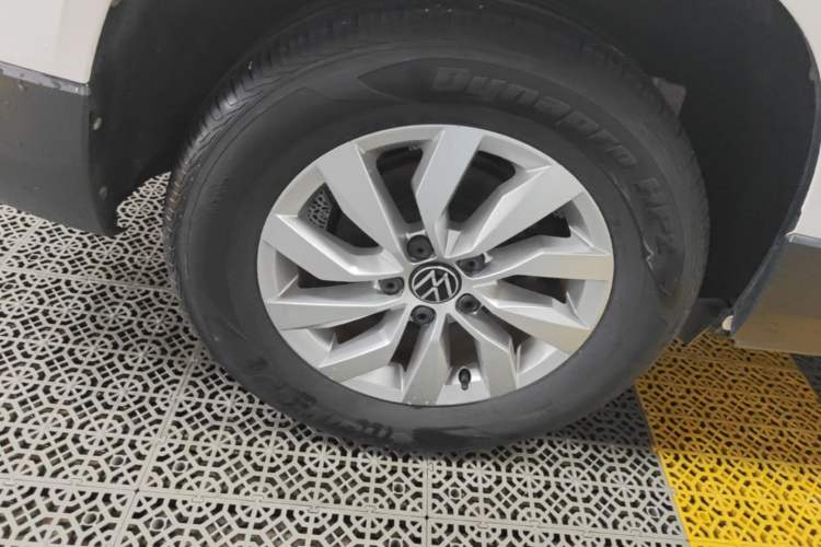 Used Volkswagen Tharu 2021 280TSI Two-Wheel Drive Trend Edition Exterior 5