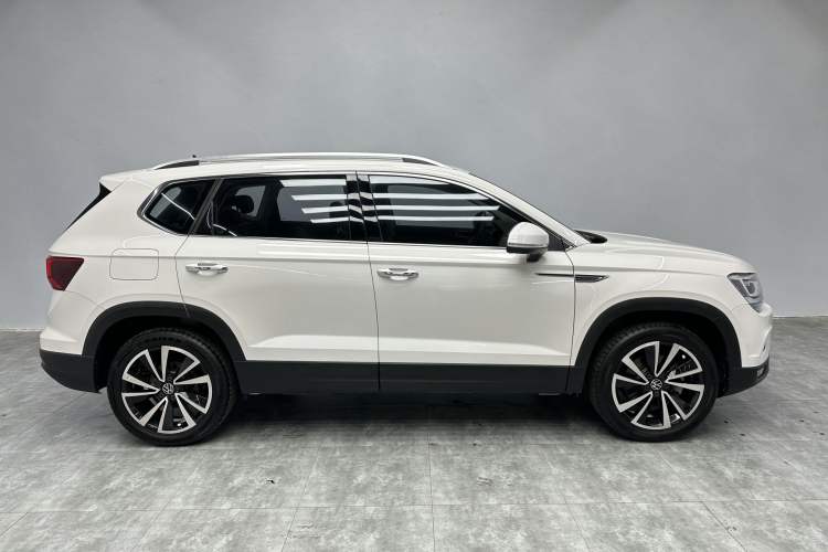 Used Volkswagen Tharu 2021 280TSI Two-Wheel-Drive Luxury Plus Edition Exterior 5