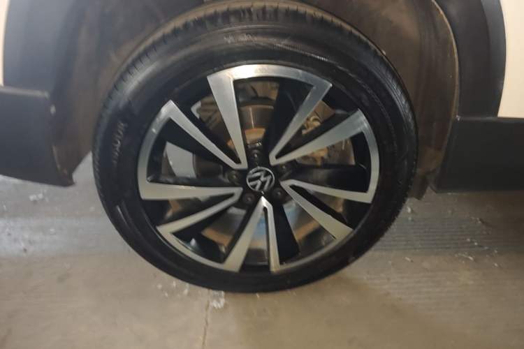 Used Volkswagen Tharu 2021 280TSI Two-Wheel-Drive Luxury Plus Edition Exterior 5
