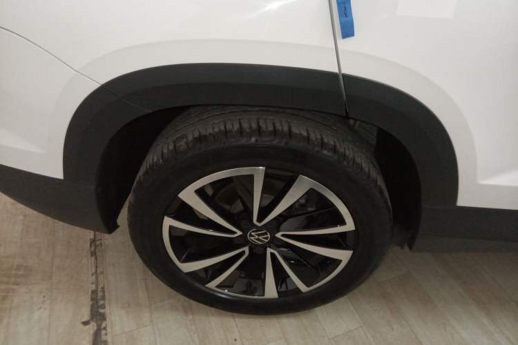 Used Volkswagen Tharu 2021 280TSI Two-Wheel-Drive Luxury Plus Edition Exterior 5