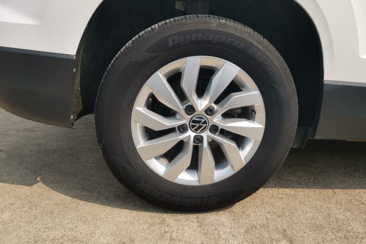 Used Volkswagen Tharu 2021 280TSI Two-Wheel Drive Trend Edition Exterior 5