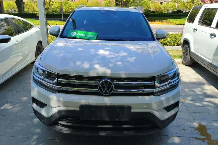 Used Volkswagen Tharu 2021 280TSI Two-Wheel-Drive Luxury Plus Edition Front