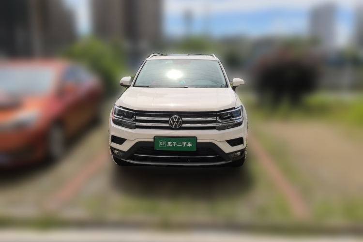 Used Volkswagen Tharu 2021 330TSI All-Wheel Drive Luxury PLUS Version Front