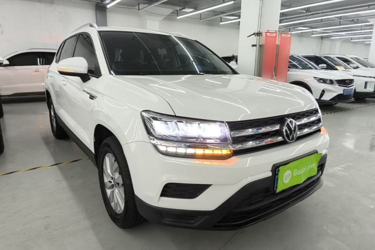 Used Volkswagen Tharu 2021 280TSI Two-Wheel Drive Trend Edition Front Right 45 Deg