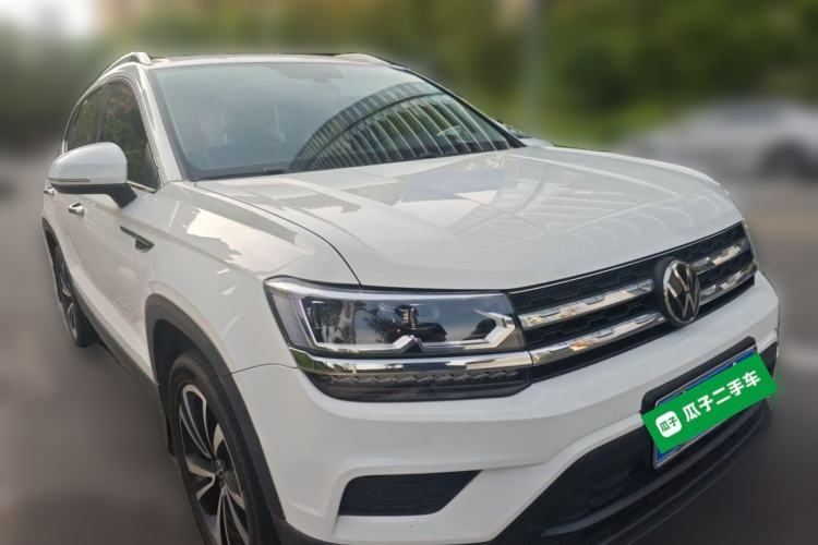 Used Volkswagen Tharu 2021 280TSI Two-Wheel-Drive Luxury Plus Edition Front Right 45 Deg