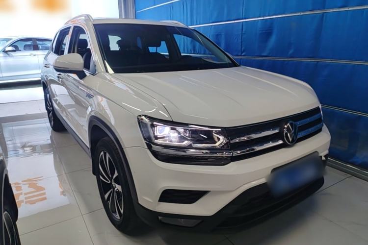 Used Volkswagen Tharu 2021 280TSI Two-Wheel-Drive Luxury Plus Edition Front Right 45 Deg
