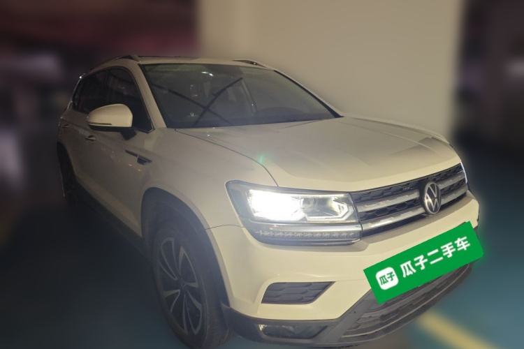 Used Volkswagen Tharu 2021 280TSI Two-Wheel-Drive Luxury Plus Edition Front Right 45 Deg