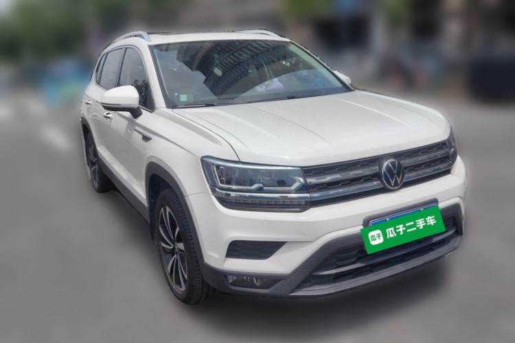 Used Volkswagen Tharu 2021 280TSI Two-Wheel-Drive Luxury Plus Edition Front Right 45 Deg
