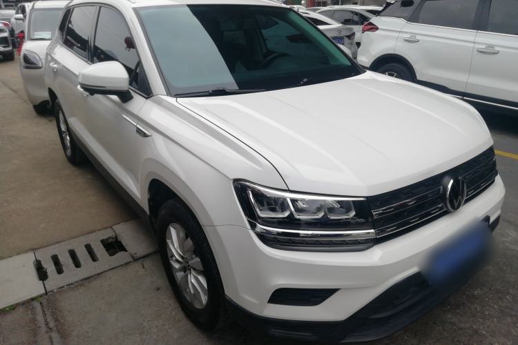 Used Volkswagen Tharu 2021 280TSI Two-Wheel Drive Trend Edition Front Right 45 Deg