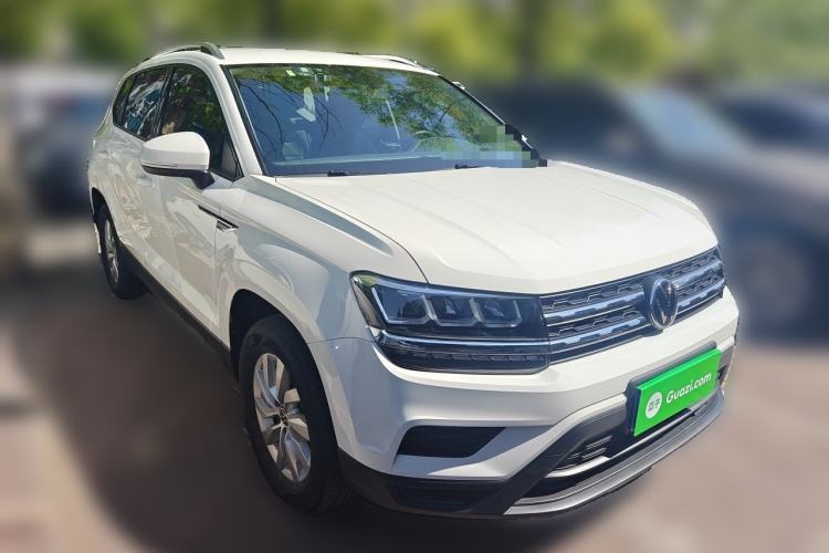 Used Volkswagen Tharu 2021 280TSI Two-Wheel Drive Trend Edition Front Right 45 Deg