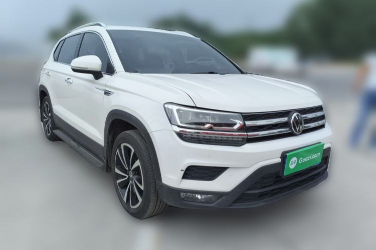 Used Volkswagen Tharu 2021 280TSI Two-Wheel-Drive Luxury Plus Edition Front Right 45 Deg