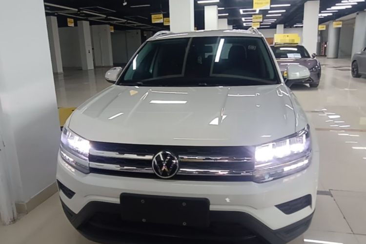Used Volkswagen Tharu 2021 280TSI Two-Wheel Drive Trend Edition Front