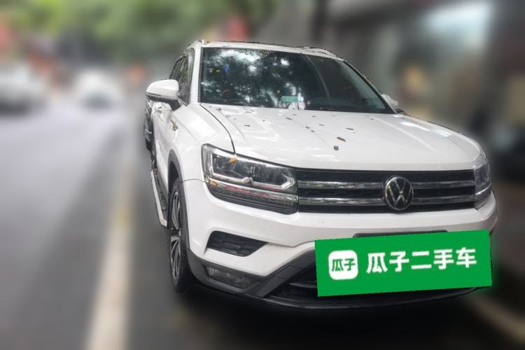 Used Volkswagen Tharu 2021 280TSI Two-Wheel-Drive Luxury Plus Edition Front