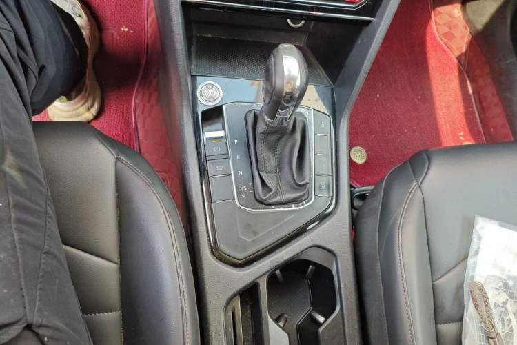 Used Volkswagen Tharu 2021 280TSI Two-Wheel Drive Comfort Edition Gear Lever