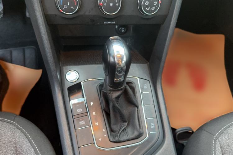 Used Volkswagen Tharu 2021 280TSI Two-Wheel Drive Trend Edition Gear Lever
