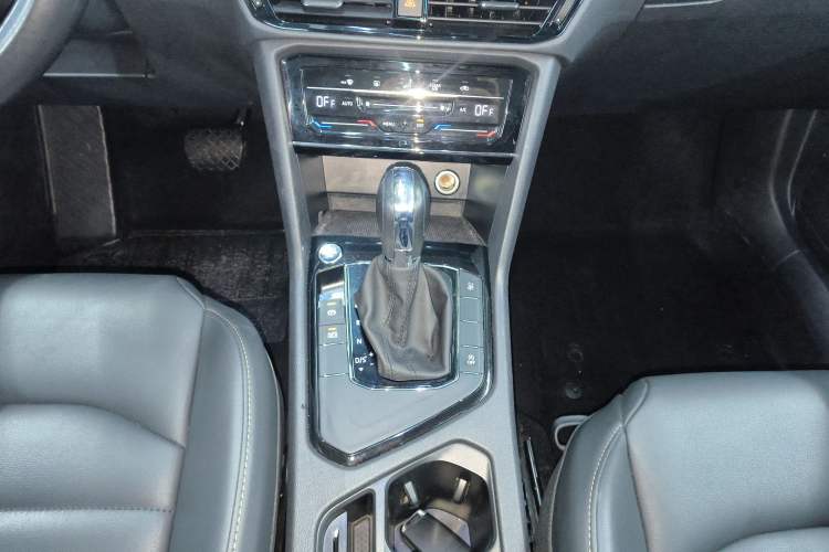 Used Volkswagen Tharu 2021 280TSI Two-Wheel Drive Comfort Edition Gear Lever