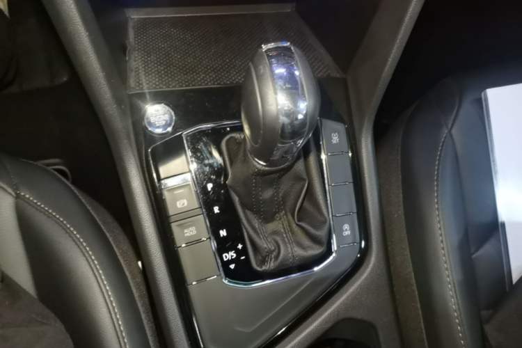 Used Volkswagen Tharu 2021 280TSI Two-Wheel Drive Comfort Edition Gear Lever