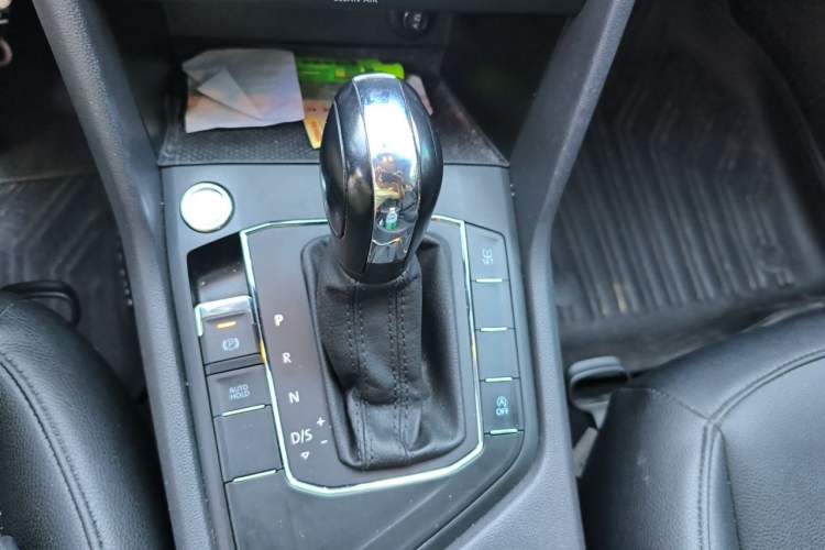 Used Volkswagen Tharu 2021 280TSI Two-Wheel Drive Trend Edition Gear Lever