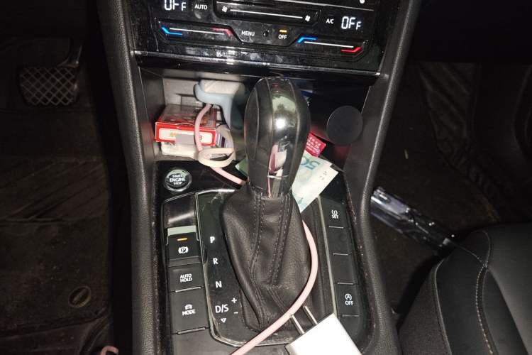 Used Volkswagen Tharu 2021 280TSI Two-Wheel Drive Comfort Edition Gear Lever