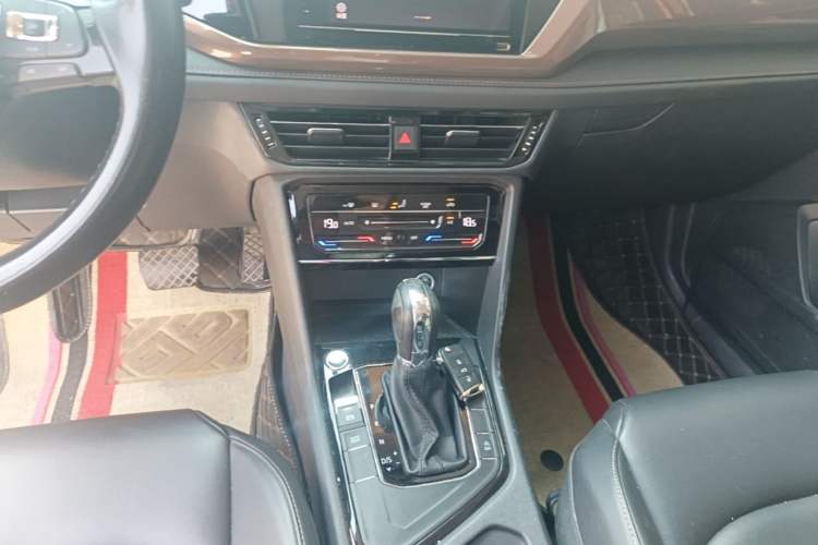 Used Volkswagen Tharu 2021 280TSI Two-Wheel Drive Comfort Edition Gear Lever