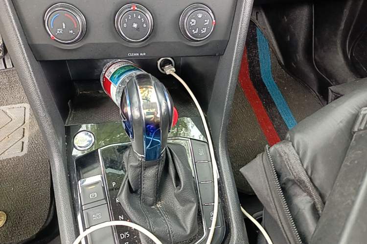 Used Volkswagen Tharu 2021 280TSI Two-Wheel Drive Comfort Edition Gear Lever