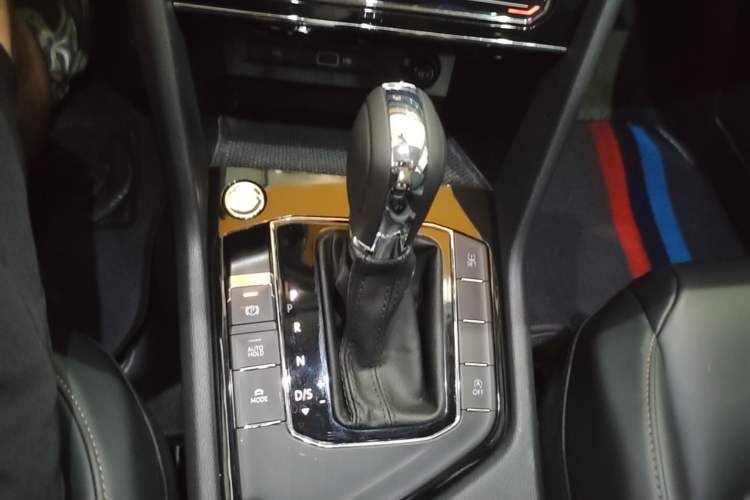Used Volkswagen Tharu 2021 280TSI Two-Wheel Drive Comfort Edition Gear Lever