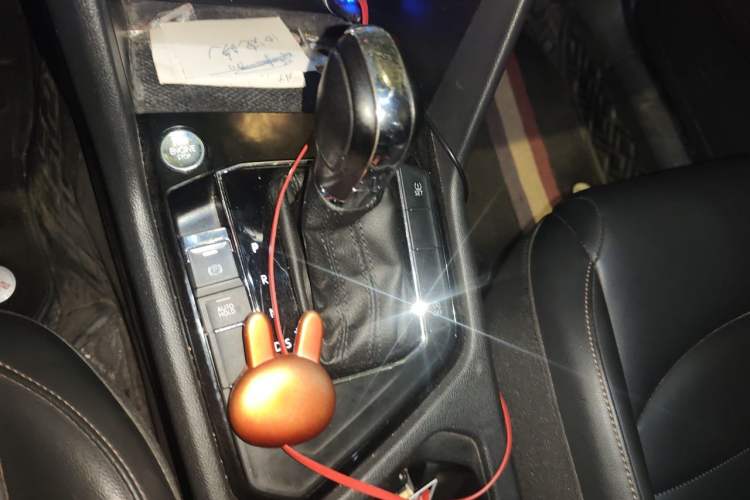 Used Volkswagen Tharu 2021 280TSI Two-Wheel Drive Comfort Edition Gear Lever