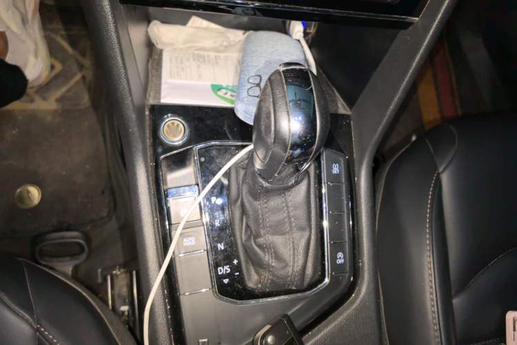 Used Volkswagen Tharu 2021 280TSI Two-Wheel Drive Comfort Edition Gear Lever