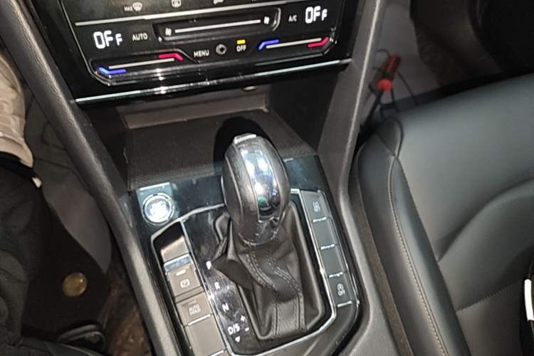 Used Volkswagen Tharu 2021 280TSI Two-Wheel Drive Comfort Edition Gear Lever