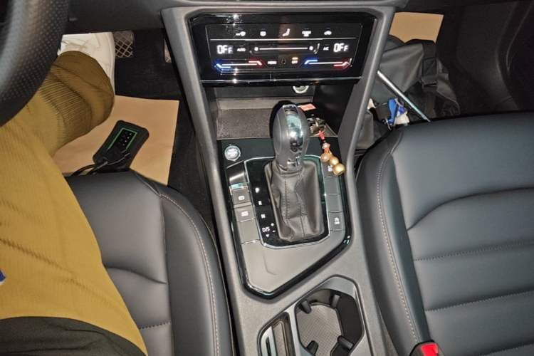 Used Volkswagen Tharu 2021 280TSI Two-Wheel Drive Comfort Edition Gear Lever