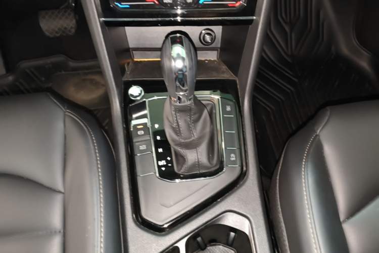 Used Volkswagen Tharu 2021 280TSI Two-Wheel Drive Comfort Edition Gear Lever
