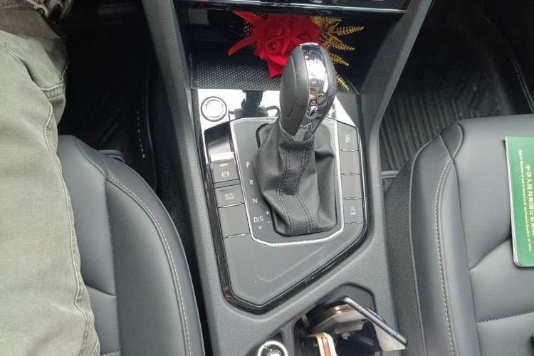 Used Volkswagen Tharu 2021 280TSI Two-Wheel Drive Comfort Edition Gear Lever
