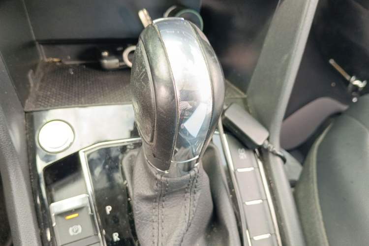 Used Volkswagen Tharu 2021 280TSI Two-Wheel Drive Comfort Edition Gear Lever