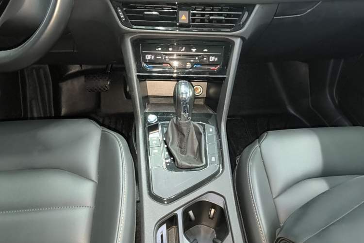 Used Volkswagen Tharu 2021 280TSI Two-Wheel Drive Comfort Edition Gear Lever
