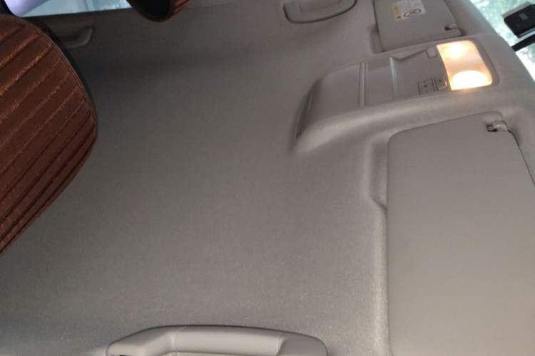 Used Volkswagen Tharu 2021 280TSI Two-Wheel Drive Trend Edition Headliner