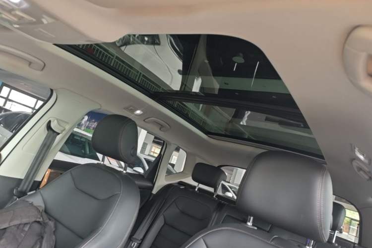 Used Volkswagen Tharu 2021 280TSI Two-Wheel Drive Comfort Edition Headliner