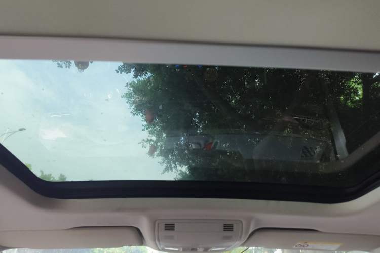 Used Volkswagen Tharu 2021 280TSI Two-Wheel Drive Comfort Edition Headliner