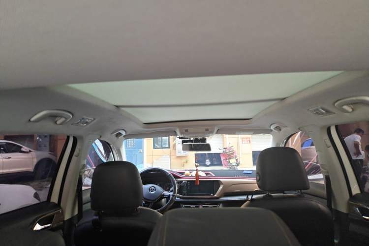 Used Volkswagen Tharu 2021 280TSI Two-Wheel Drive Comfort Edition Headliner
