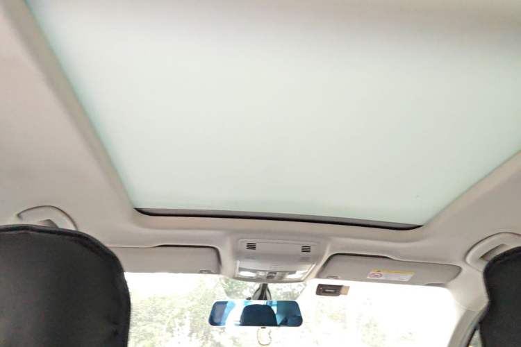 Used Volkswagen Tharu 2021 280TSI Two-Wheel-Drive Luxury Plus Edition Headliner