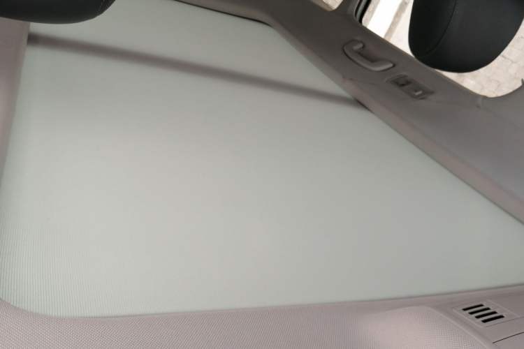 Used Volkswagen Tharu 2021 280TSI Two-Wheel Drive Comfort Edition Headliner