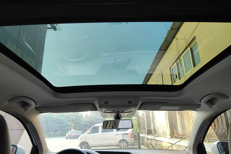 Used Volkswagen Tharu 2021 280TSI Two-Wheel Drive Comfort Edition Headliner