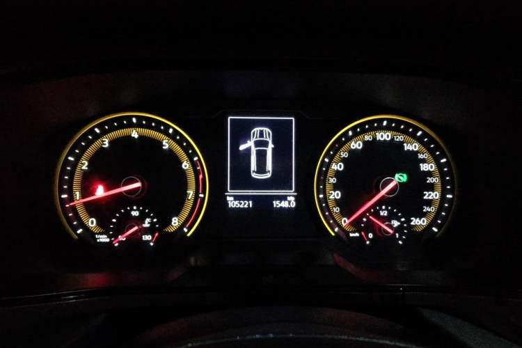 Used Volkswagen Tharu 2021 280TSI Two-Wheel-Drive Luxury Plus Edition Instrument Cluster